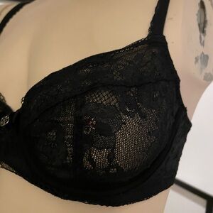 Victoria's Secret Black Lace Bra